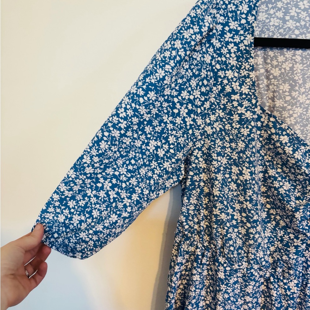 Bloomchic small floral print dress size 14-16 - Picture 2 of 5